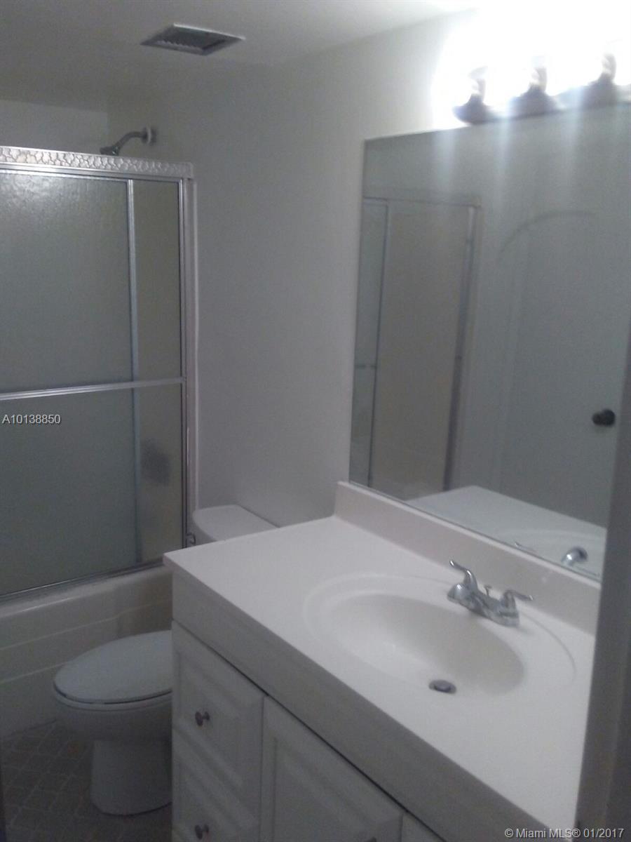 SAILBOAT CAY CONDO - Residential Lease