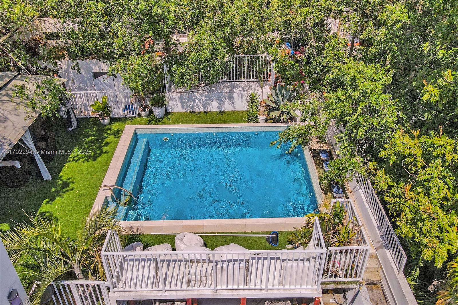 POMONA - Residential