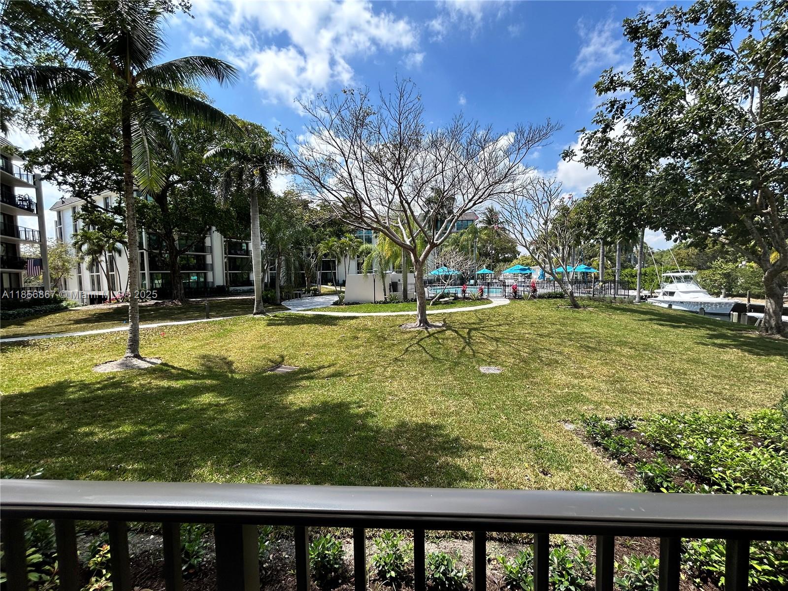 RIVER REACH CONDOMINIUM I - Residential