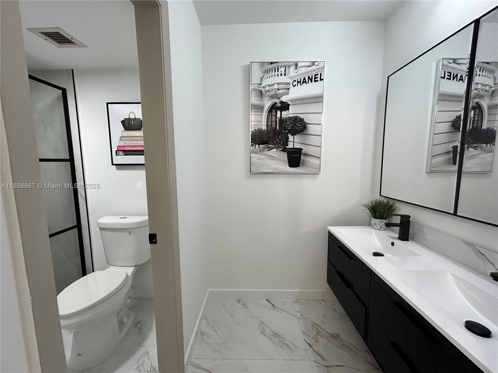 RIVER REACH CONDOMINIUM I - Residential