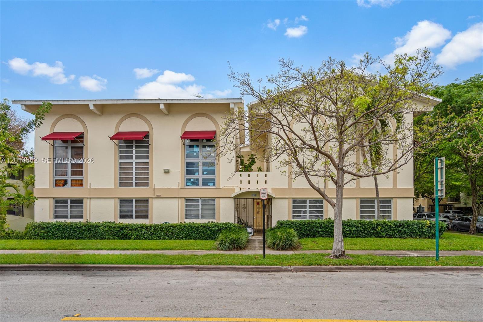 234 Antiquera Ave 3
