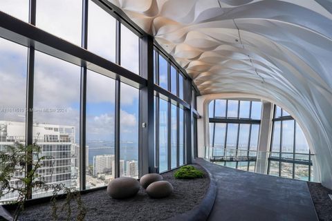 Condominium in Miami FL 1000 Biscayne Blvd 4.jpg