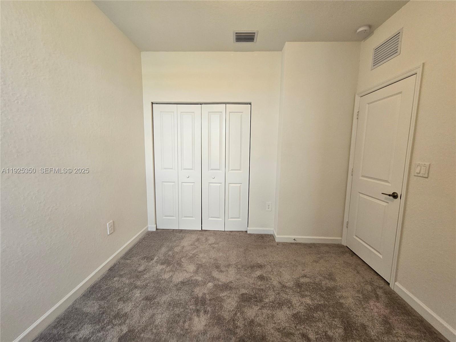 PINE ISLE - Residential