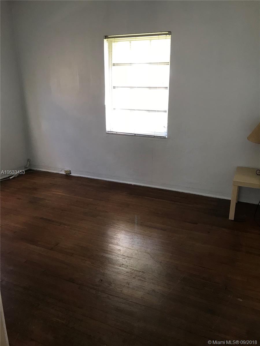 CAMNER GABLES - Residential