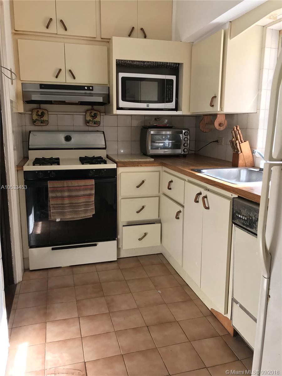 CAMNER GABLES - Residential