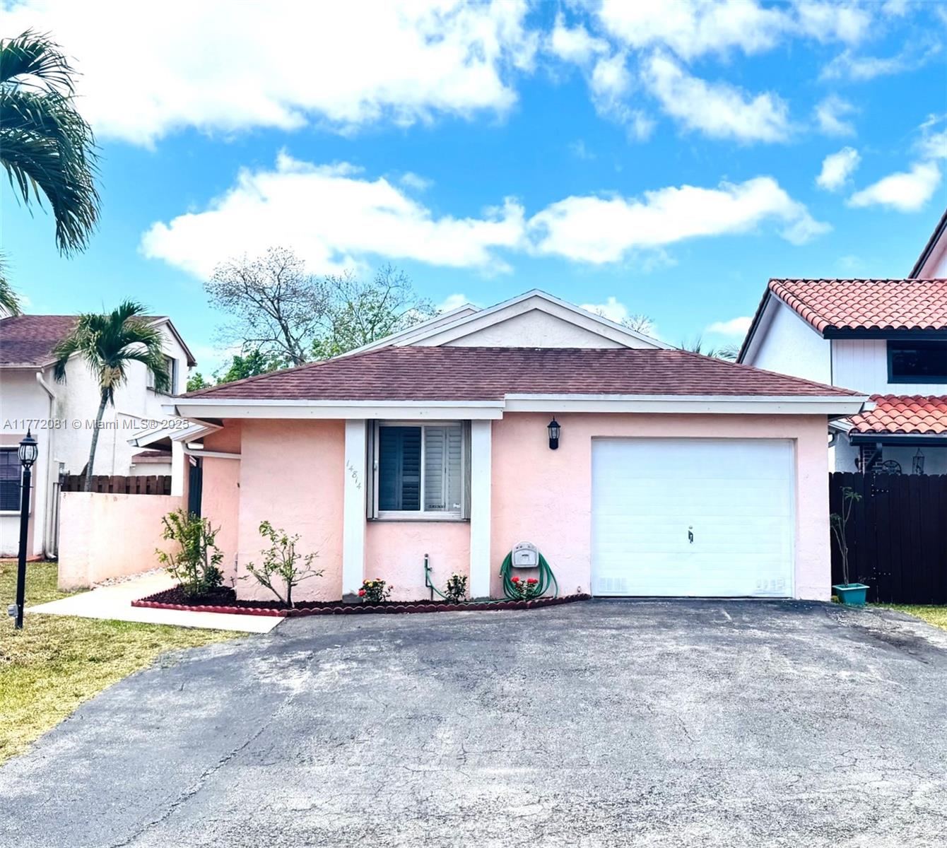 Rental Property at 14814 Sw 108th Ter, Miami, Broward County, Florida - Bedrooms: 4 
Bathrooms: 2  - $3,400 MO.