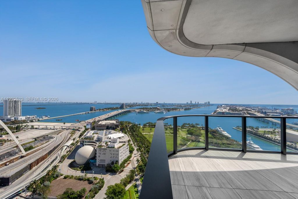 Photo of 1000 Biscayne Blvd #2702, Miami, FL 33132 (MLS # A11993523)