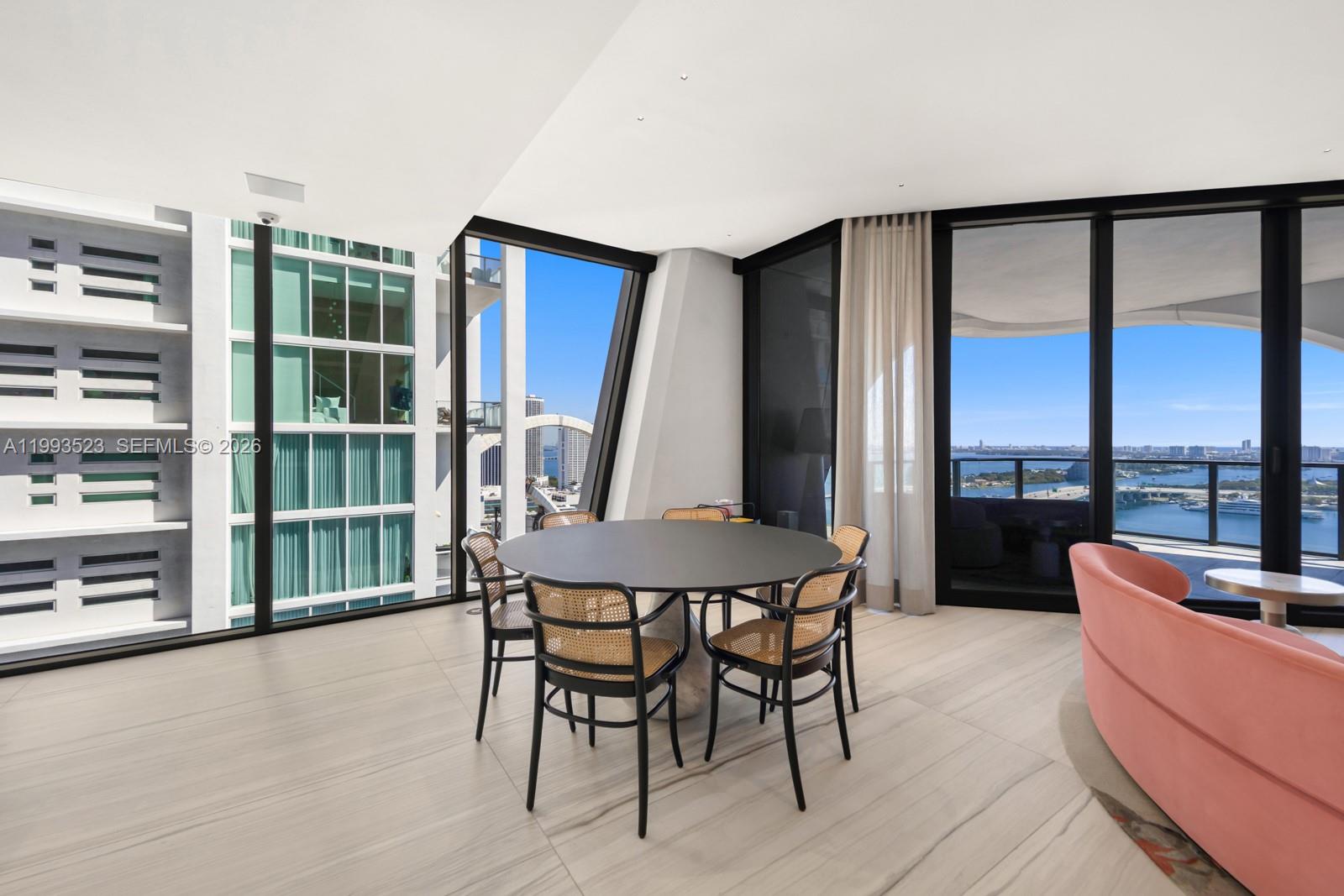 ONE THOUSAND MUSEUM CONDO - Residential