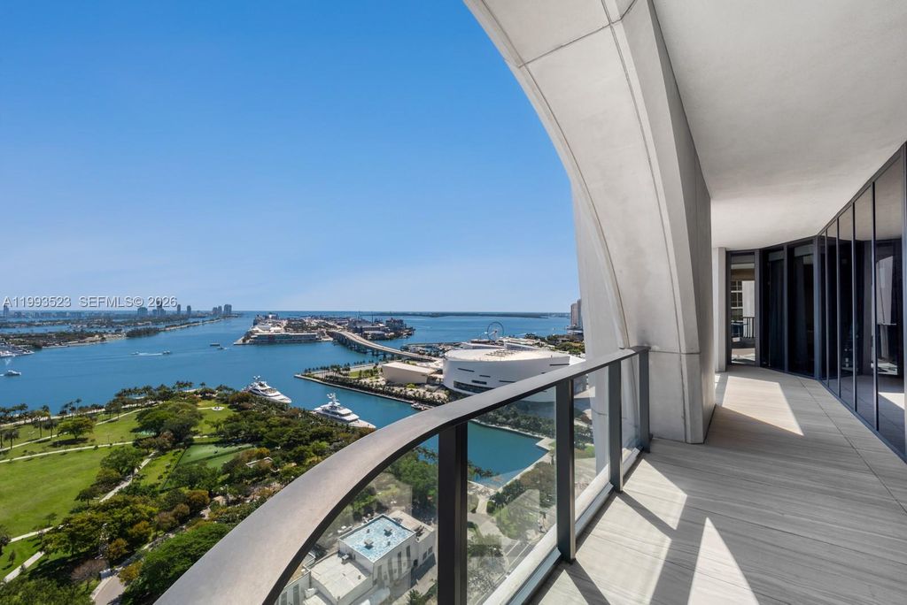 Photo of 1000 Biscayne Blvd #2702, Miami, FL 33132 (MLS # A11993523)