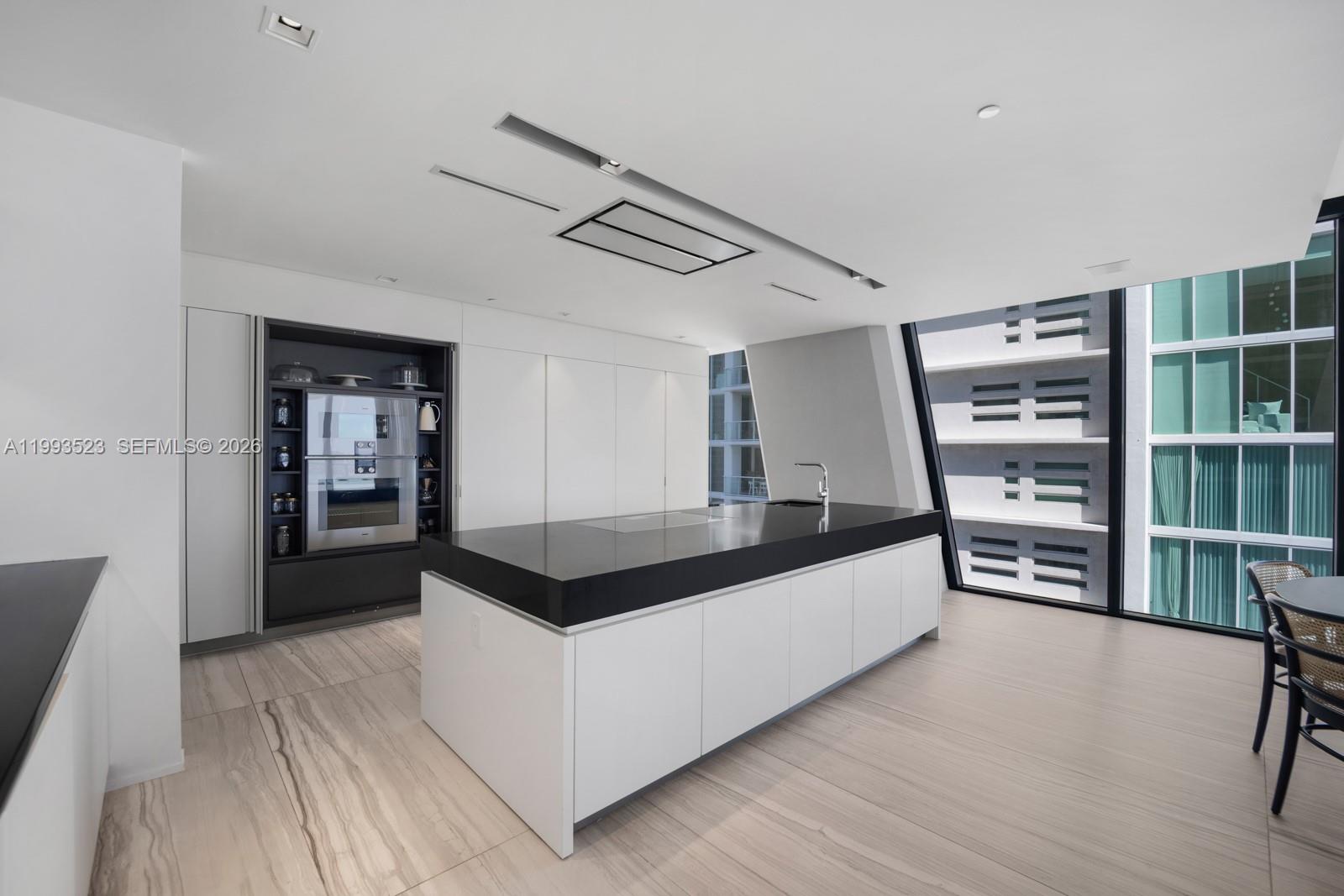 ONE THOUSAND MUSEUM CONDO - Residential