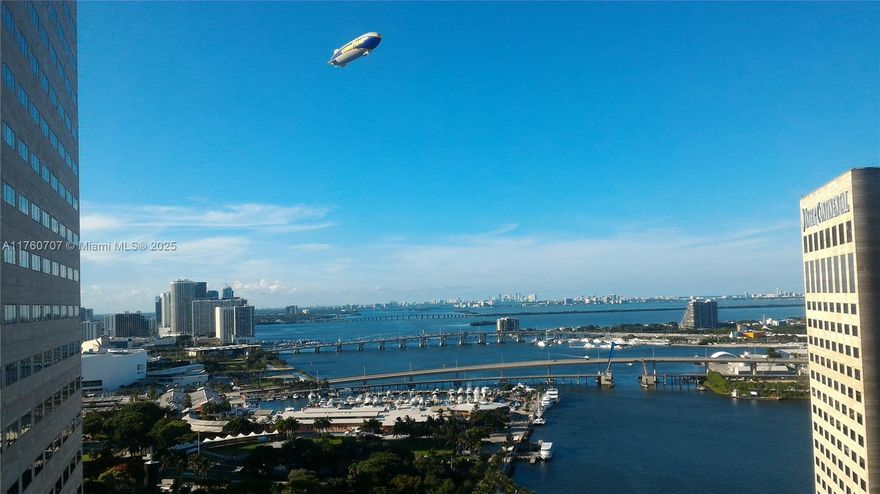 FANTASTIC 2 bedroom, two-bathroom condo with INCREDIBLE views of Biscayne Bay, Bayfront Park, and Beyond. Corner unit with tile flooring, resort-style amenities, 24-hour valet, concierge, two pools, two state-of-the-art fitness centers, Convenience Store, and more. Walking distance from Brickell Ave, Miami Arena, Performance Center, and Museum Park. Minutes away from Miami International Airport, Miami Design District & SOBE