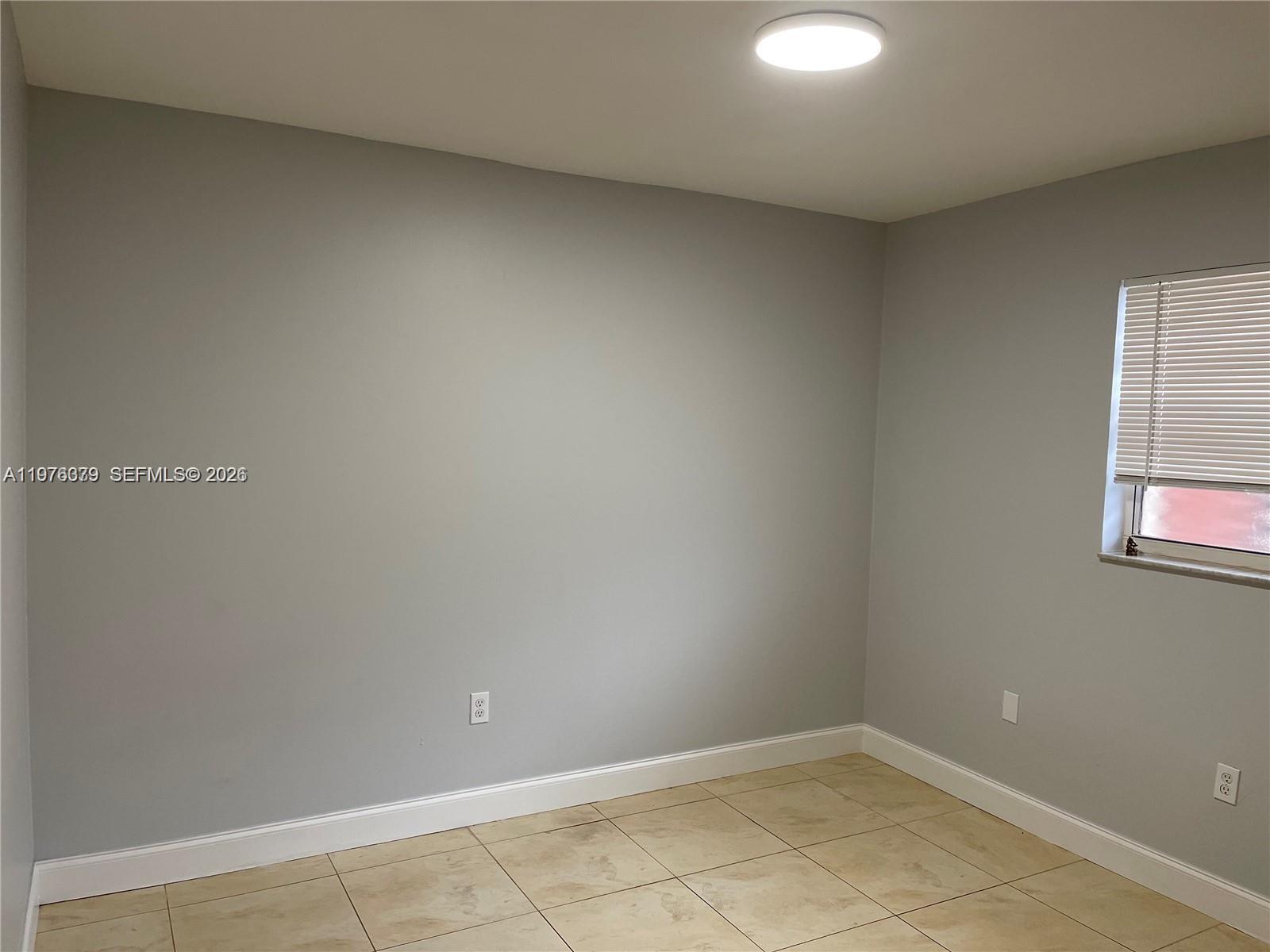 LINCOLN WEST GARDENS COND - Residential Lease