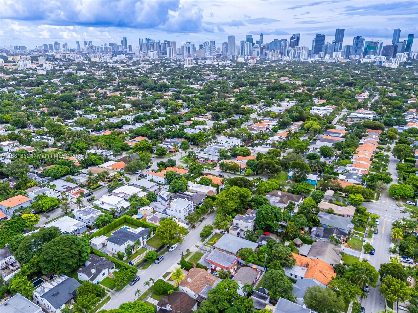 SEVILLE - Residential Lease