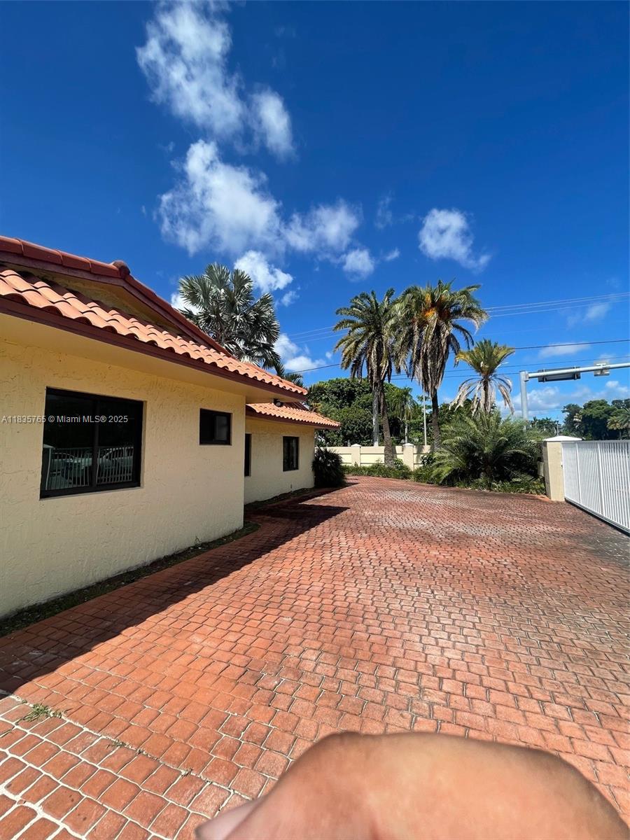 TORRES TOWER - Residential