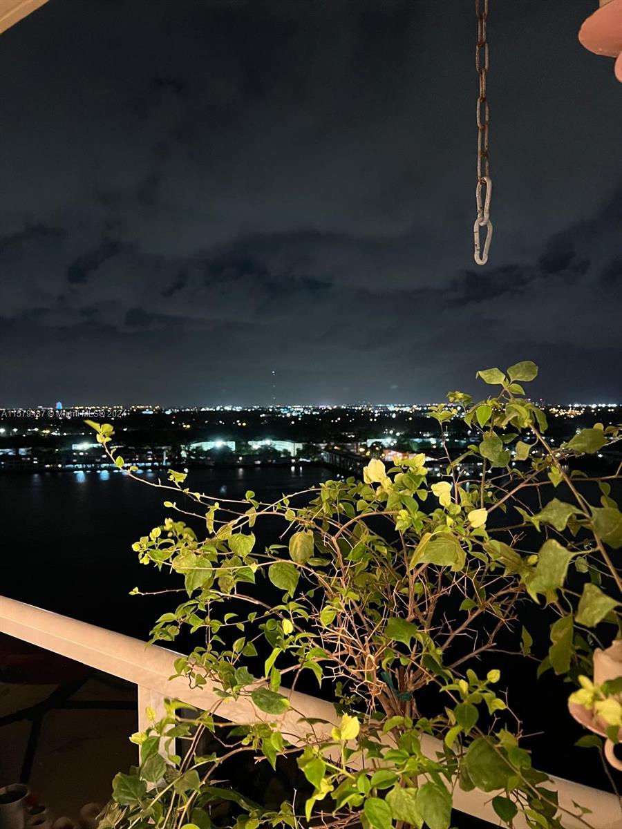 BUCKLEY TOWERS CONDO - WE - Residential Lease