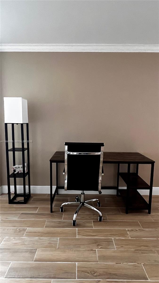 1750 JAMES APARTMENTS CON - Residential Lease