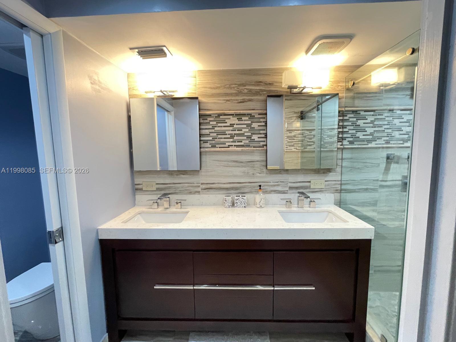 1750 JAMES APARTMENTS CON - Residential Lease