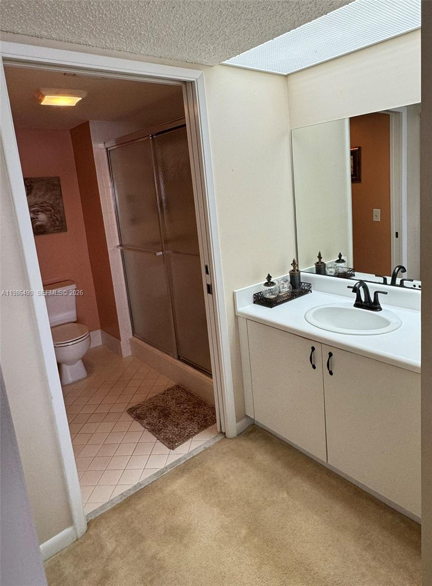 IVANHOE EAST AT CENTURY V - Residential Lease