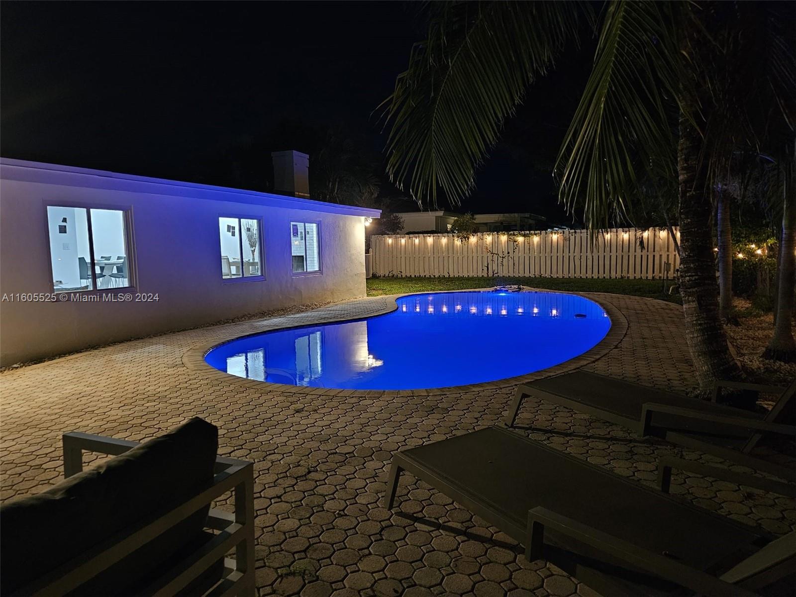 Rental Property at 2784 Ne 30th St 1, Lighthouse Point, Broward County, Florida - Bedrooms: 4 
Bathrooms: 3  - $7,000 MO.
