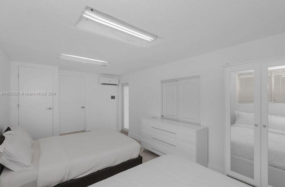 LAKE PLACID - Residential Lease