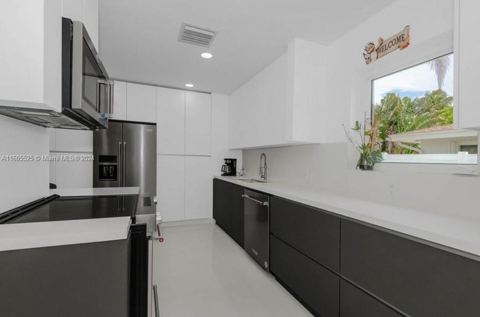 LAKE PLACID - Residential Lease