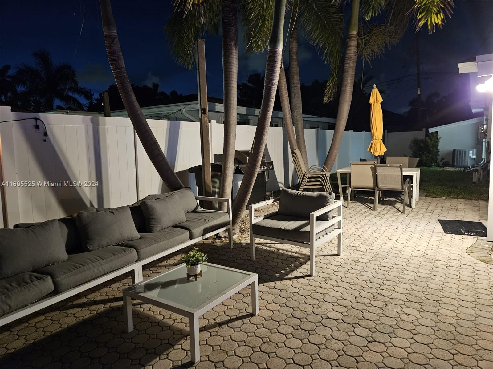 LAKE PLACID - Residential Lease