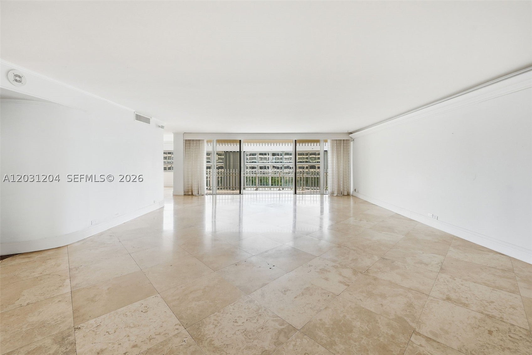 3 Grove Isle Dr C605
