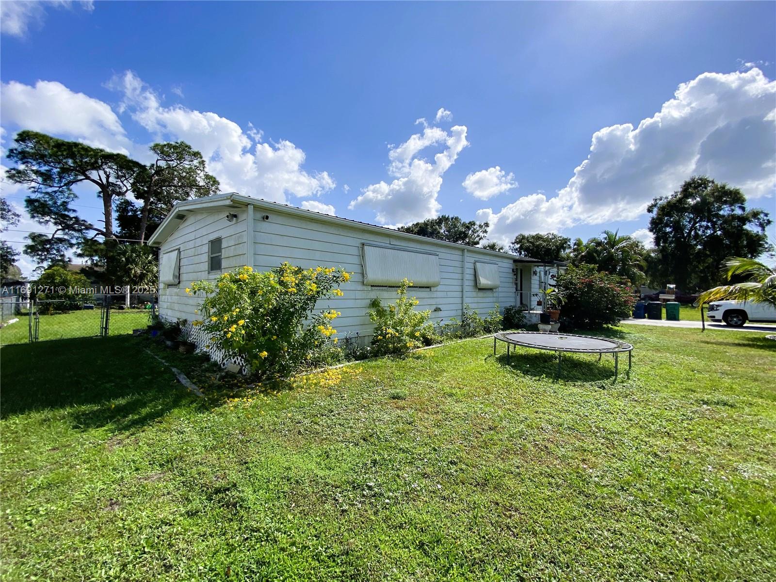 Pine Ridge Park - Residential