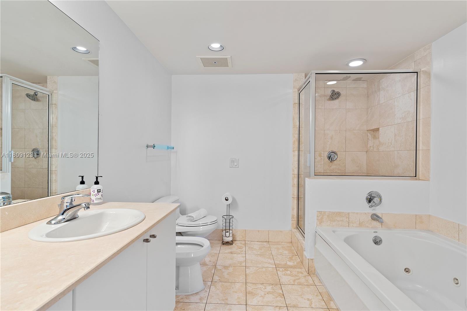 OCEAN POINT BEACH CLUB CO - Residential