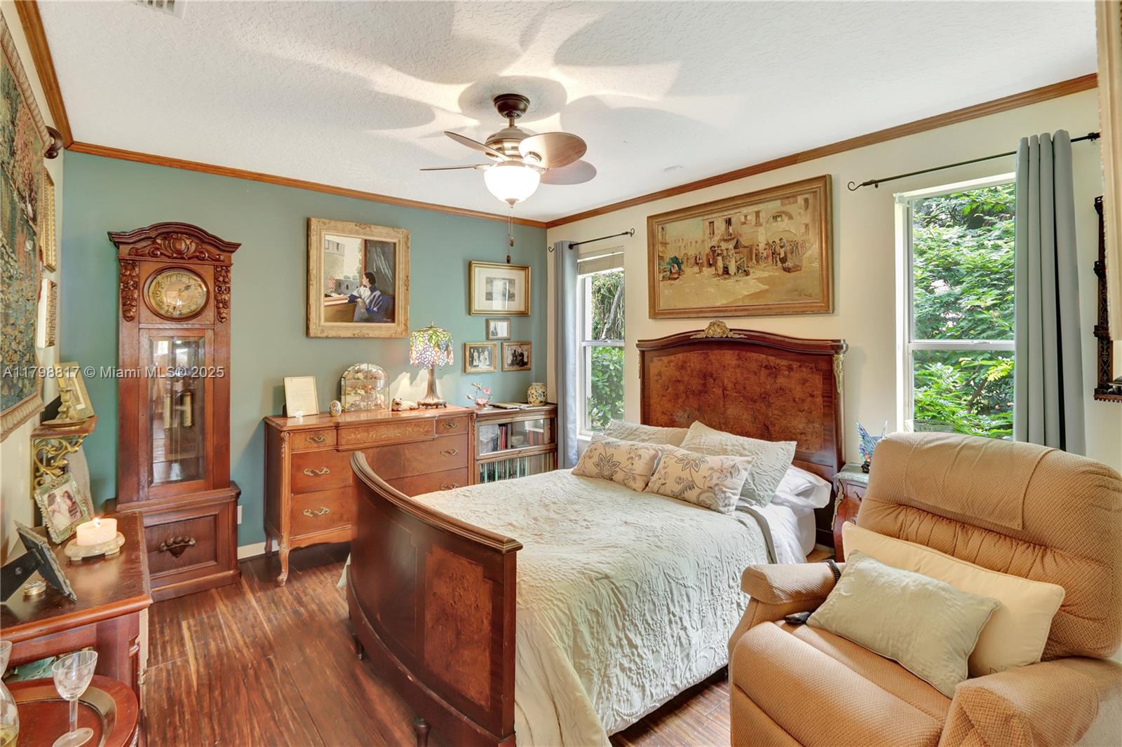 WESTWOODS - Residential