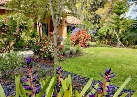 Photo of 95 E Westwood Cir E, West Palm Beach, FL 33411 (MLS # A11798817) Photo of 95 E Westwood Cir E, West Palm Beach, FL 33411 (MLS # A11798817)