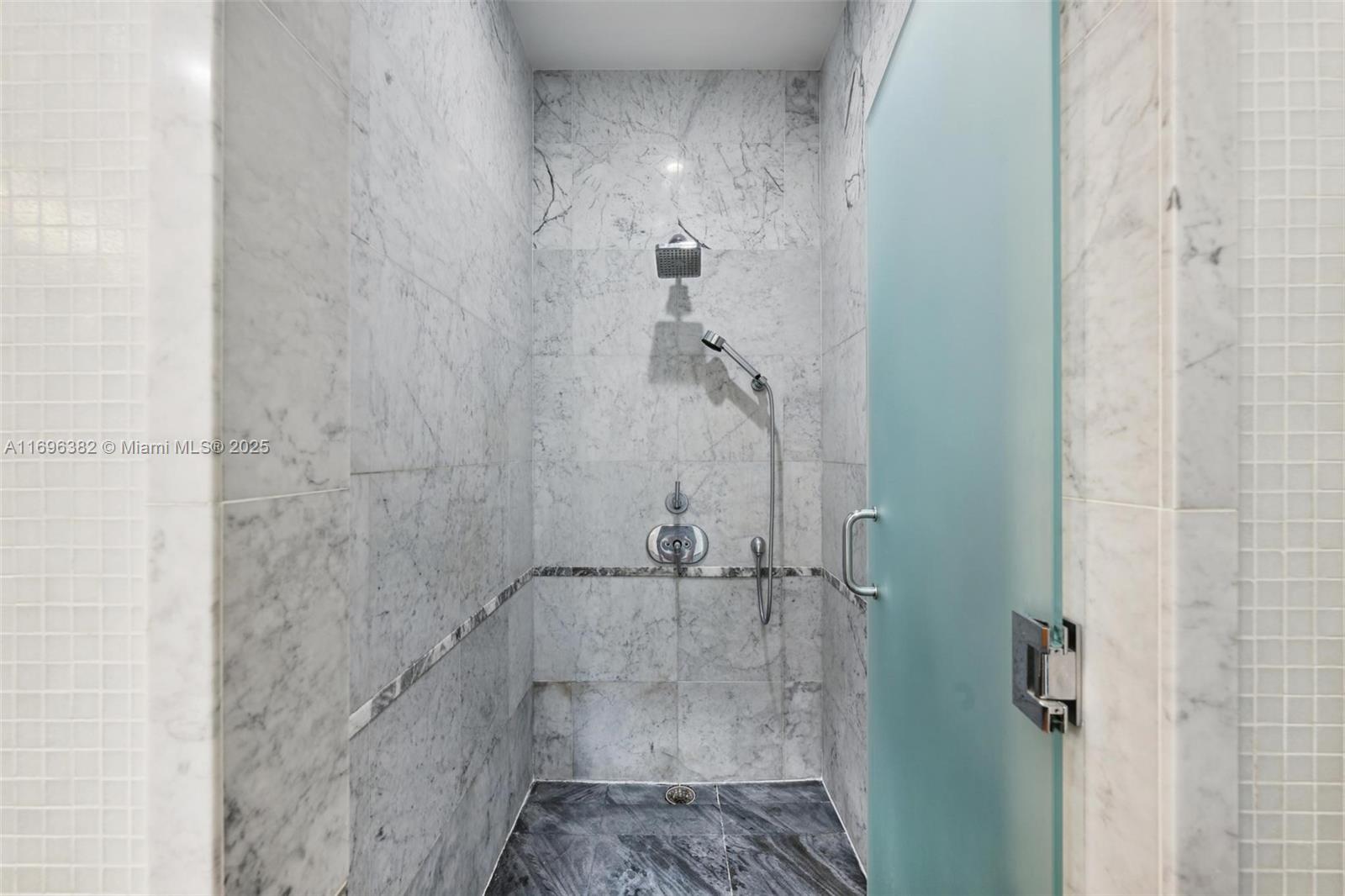 CHATHAM AT AQUA CONDO - Residential