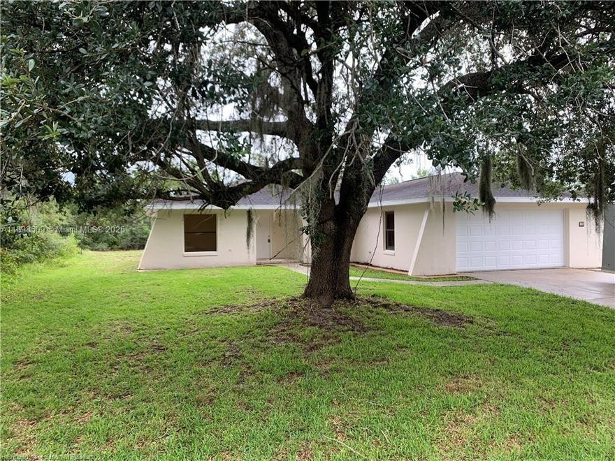 3BR/2BA/2-Car Attached Garage. New bathroom vanities and toilets' in both bathrooms. Brand new wood laminate flooring throughout home. This home is immaculately clean and ready to move in. Two car garage and parking in driveway and street. This is a very quiet neighborhood with only one other home on the street. This home is on a double lot. Call Owner/Agent for more information.