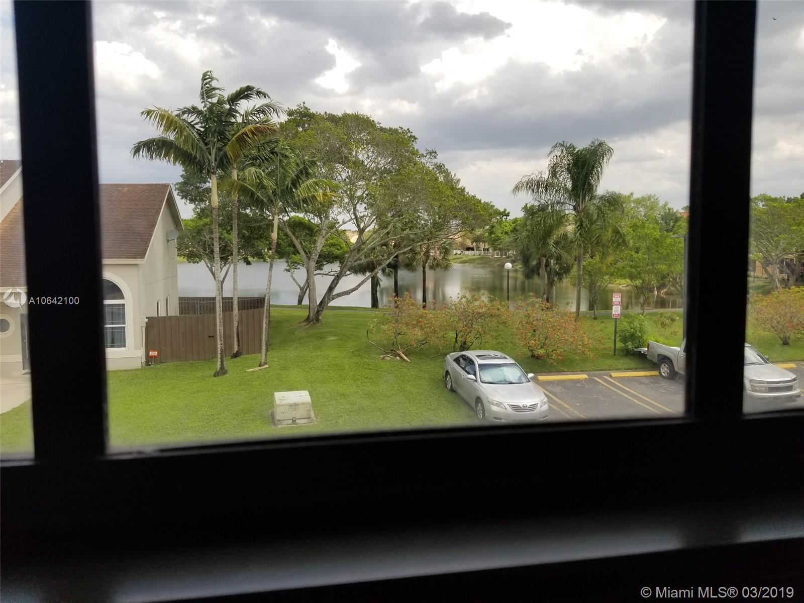 WEST ESPLANADE - Residential