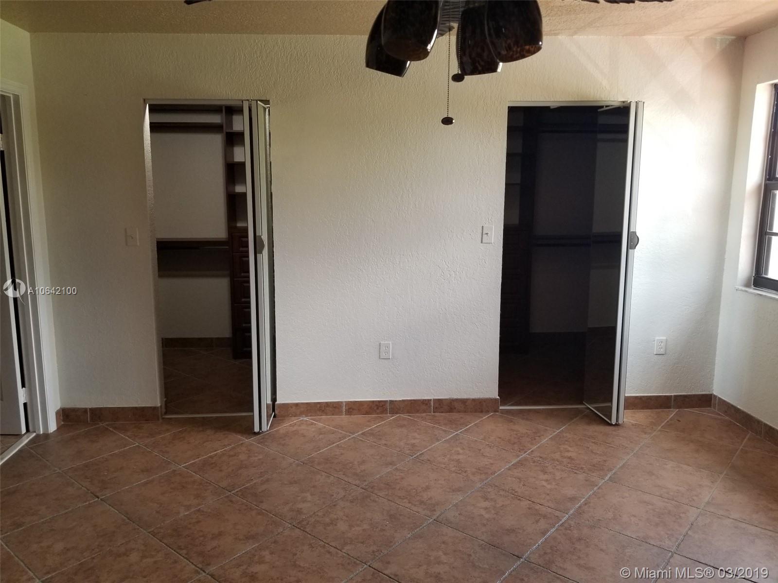 WEST ESPLANADE - Residential