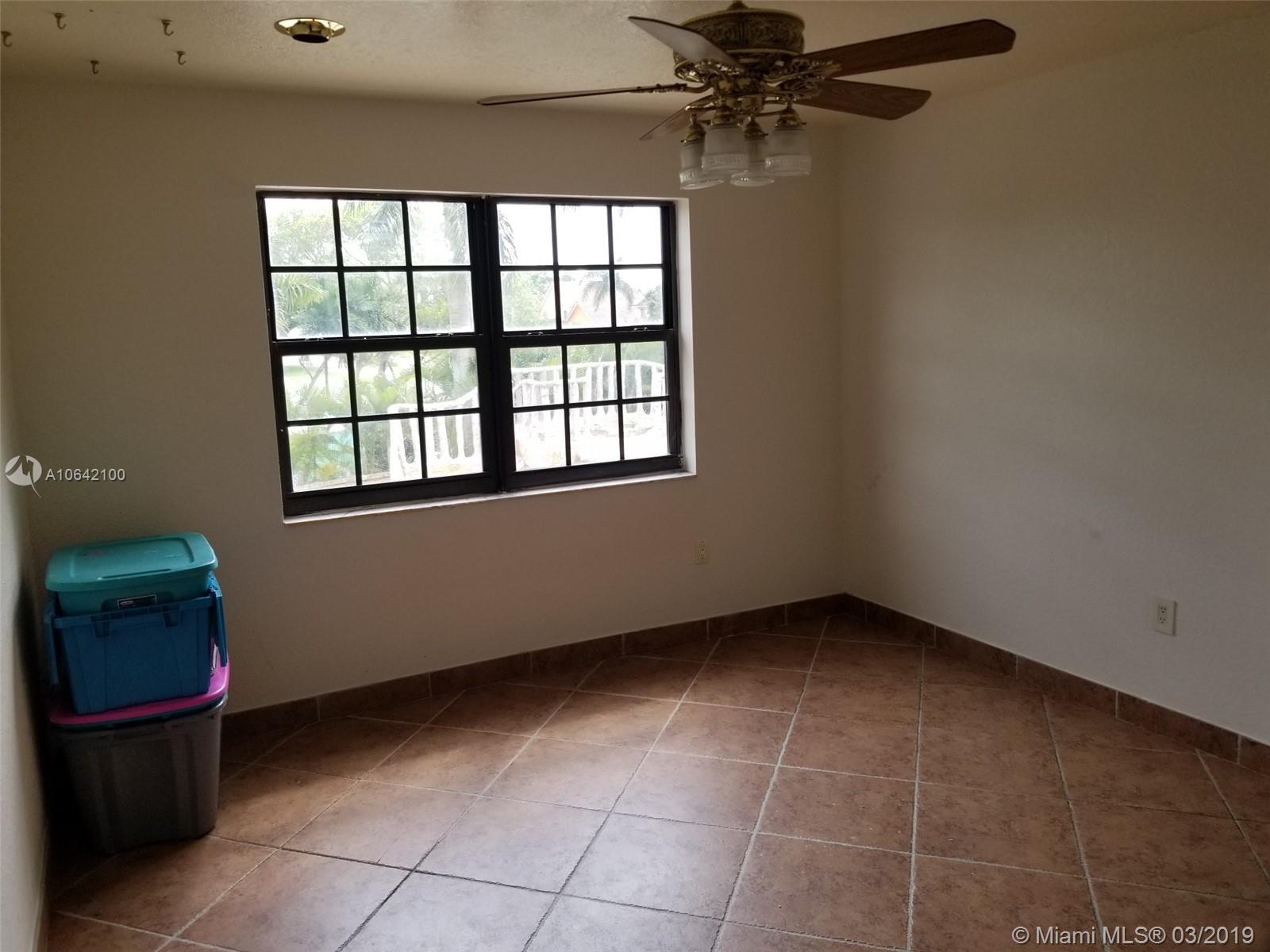 WEST ESPLANADE - Residential