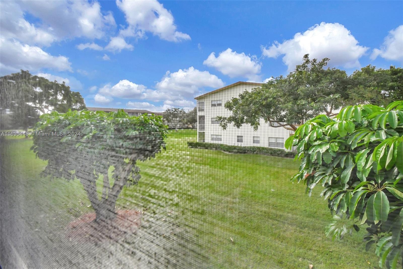 MANSFIELD AT CENTURY VILL - Residential