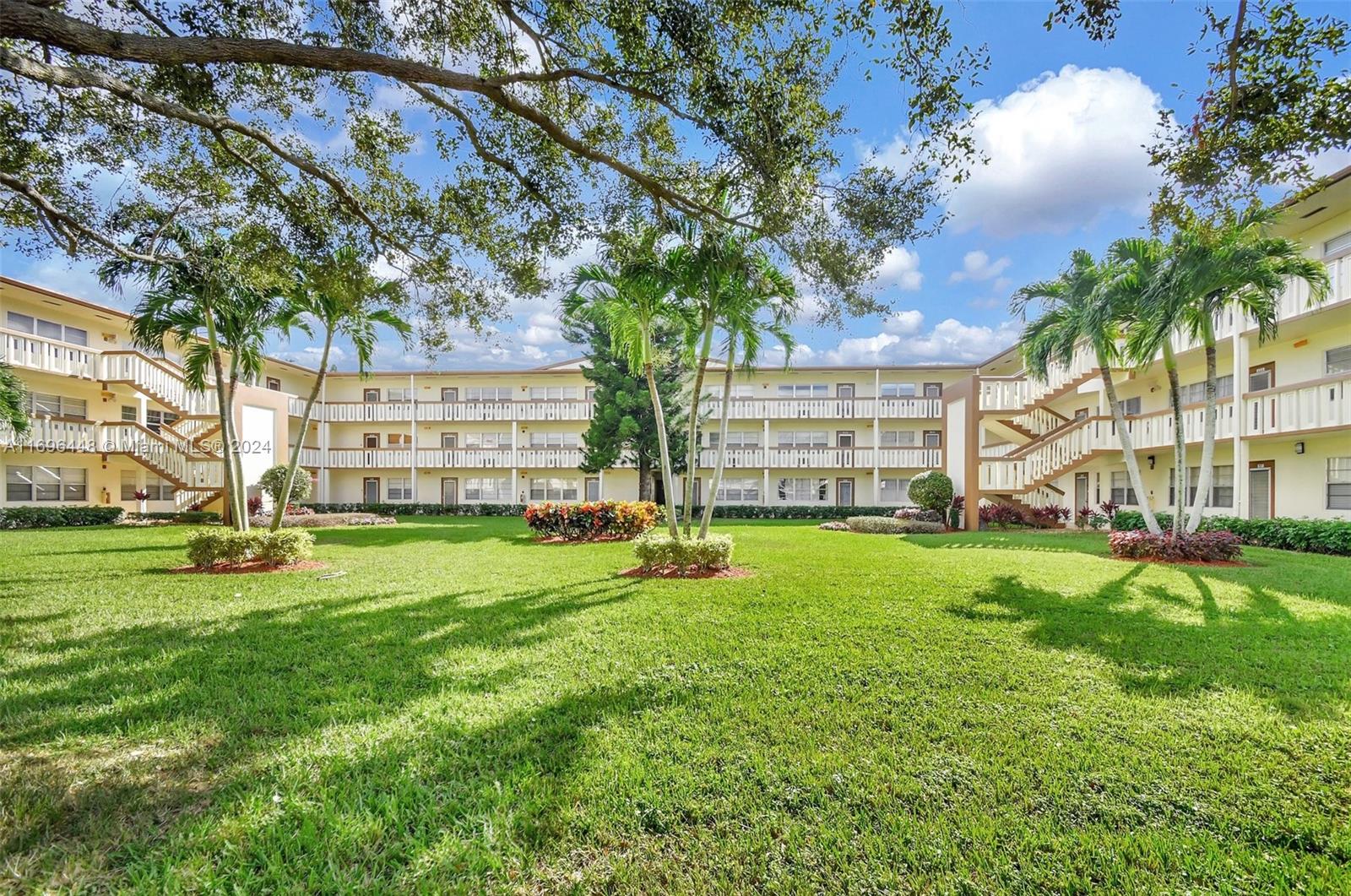 MANSFIELD AT CENTURY VILL - Residential