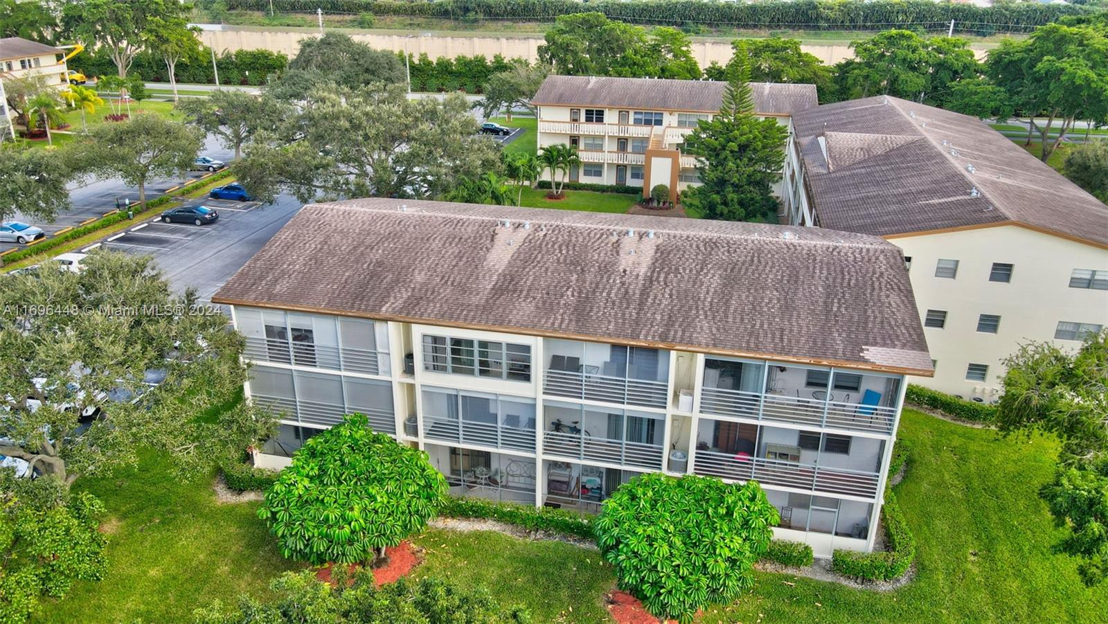 MANSFIELD AT CENTURY VILL - Residential