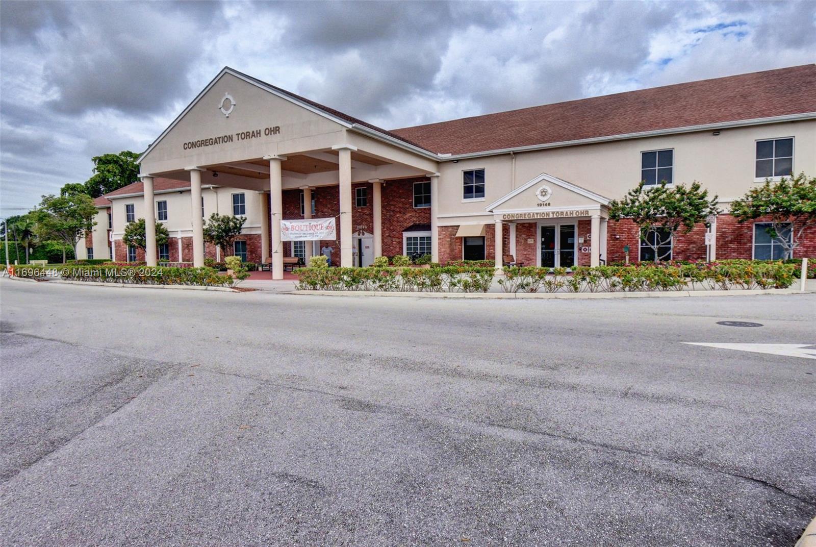 MANSFIELD AT CENTURY VILL - Residential
