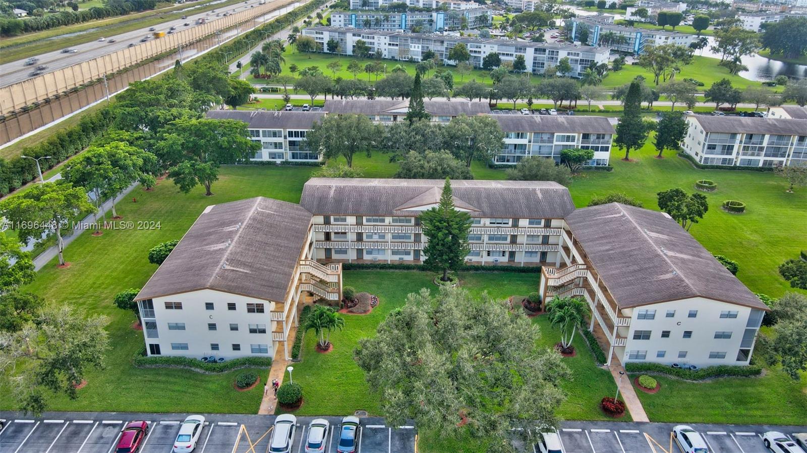 MANSFIELD AT CENTURY VILL - Residential