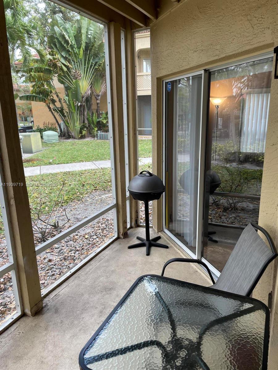 PALM LAKE CONDO - Residential