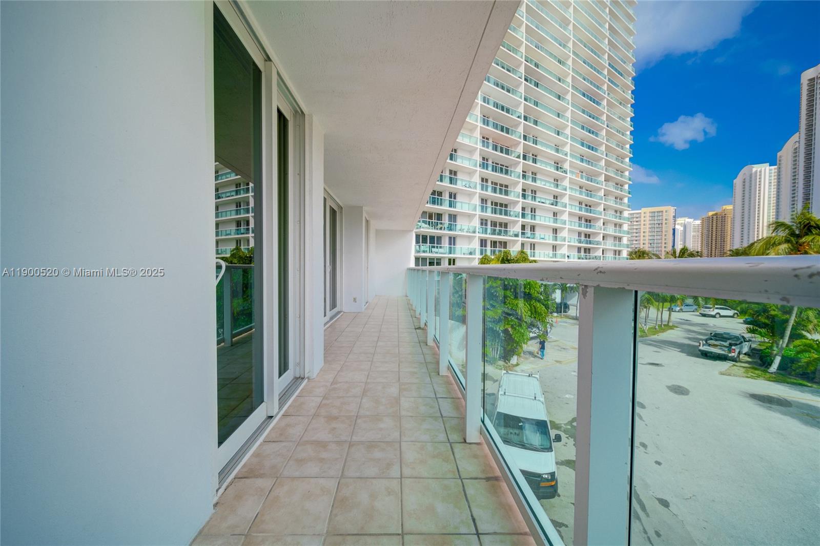 ARLEN HOUSE EAST CONDO - Residential