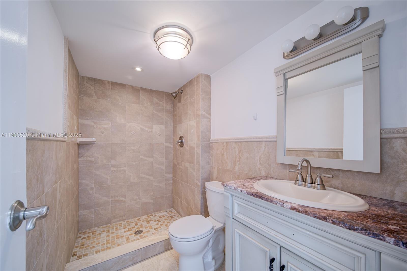 ARLEN HOUSE EAST CONDO - Residential