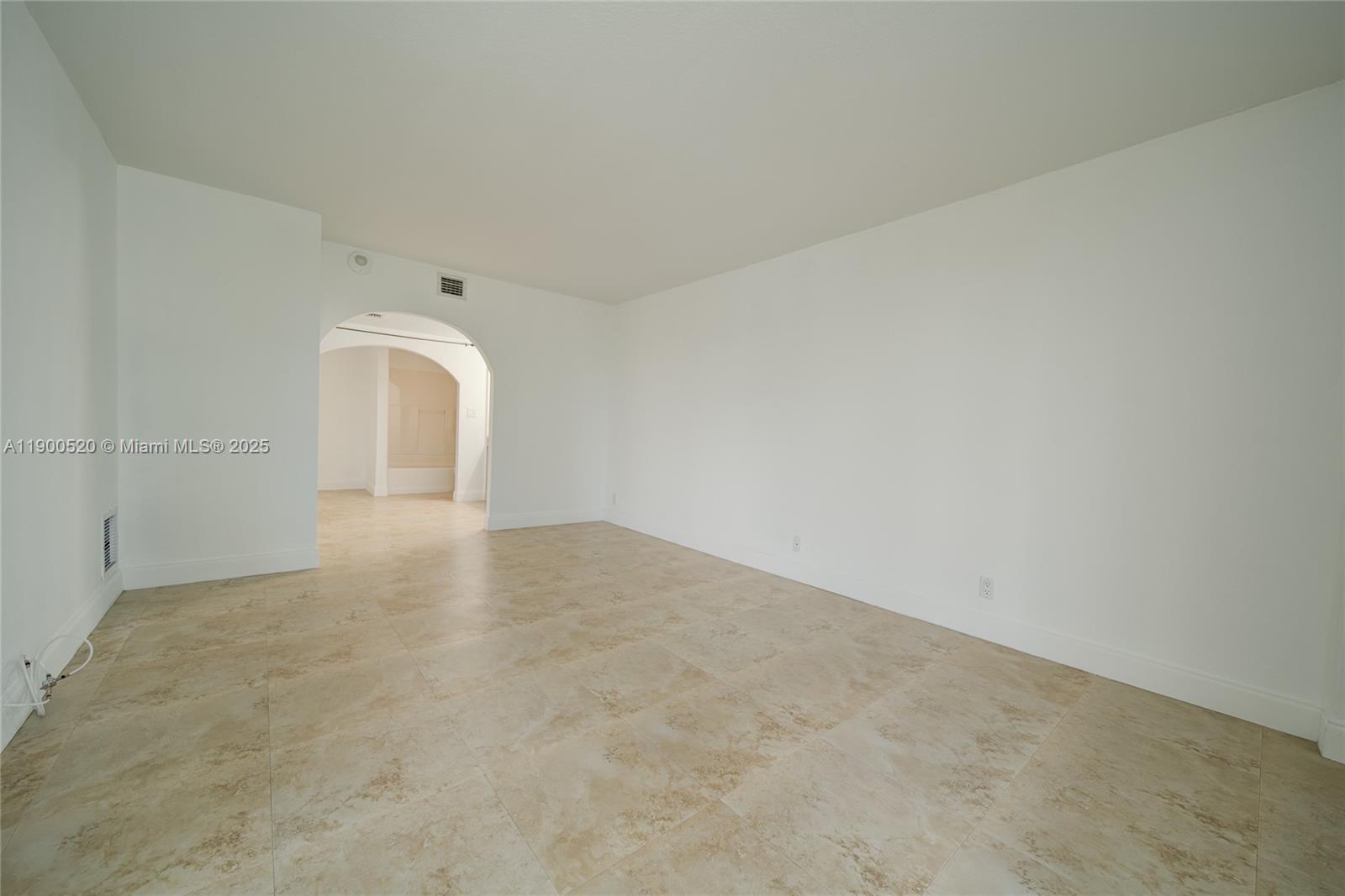 ARLEN HOUSE EAST CONDO - Residential