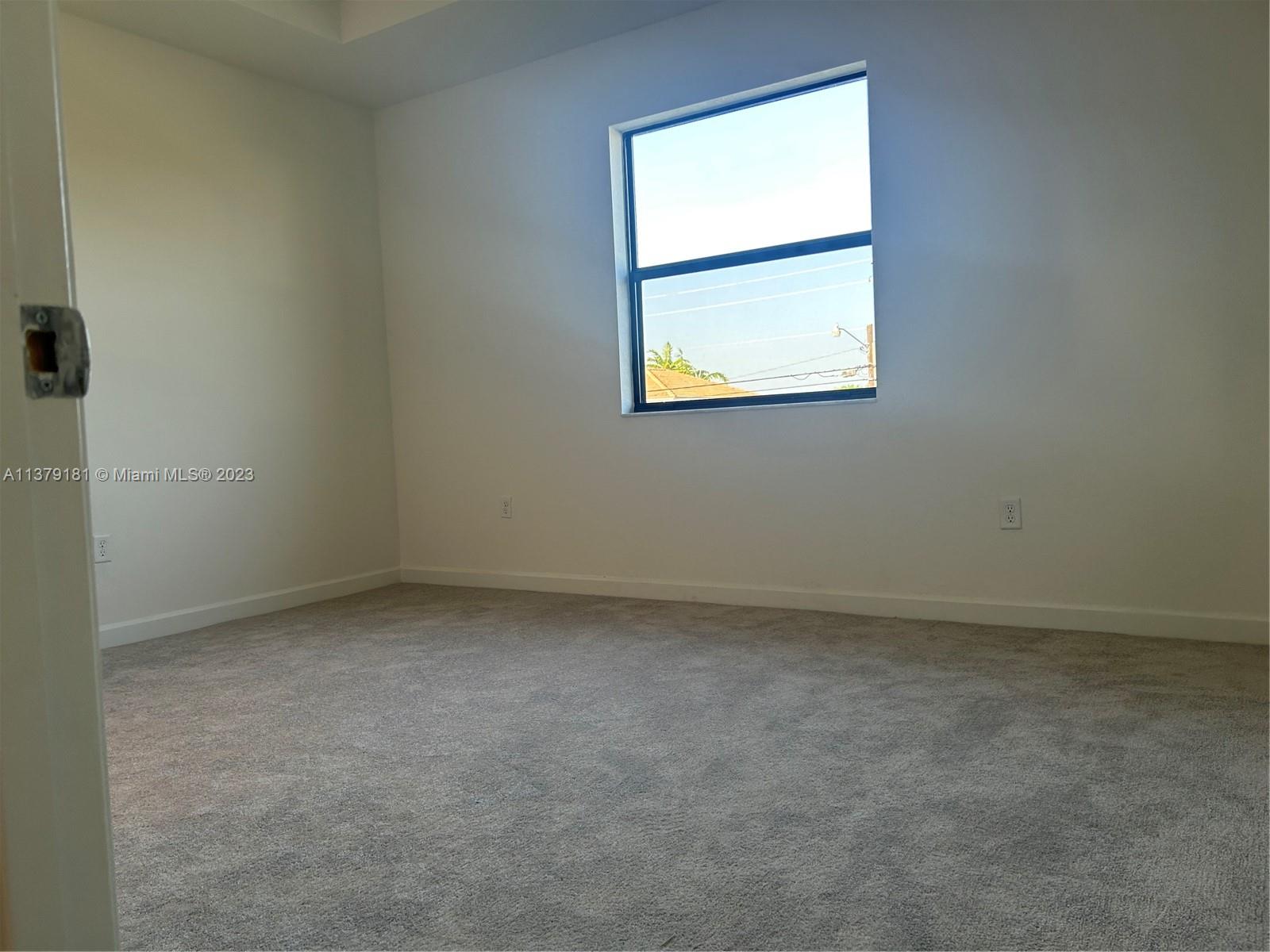 PINE ISLE - Residential Lease