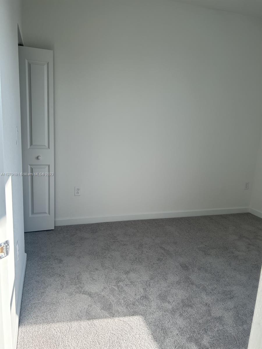 PINE ISLE - Residential Lease