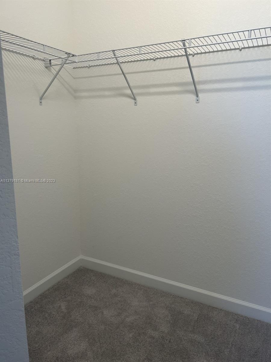 PINE ISLE - Residential Lease