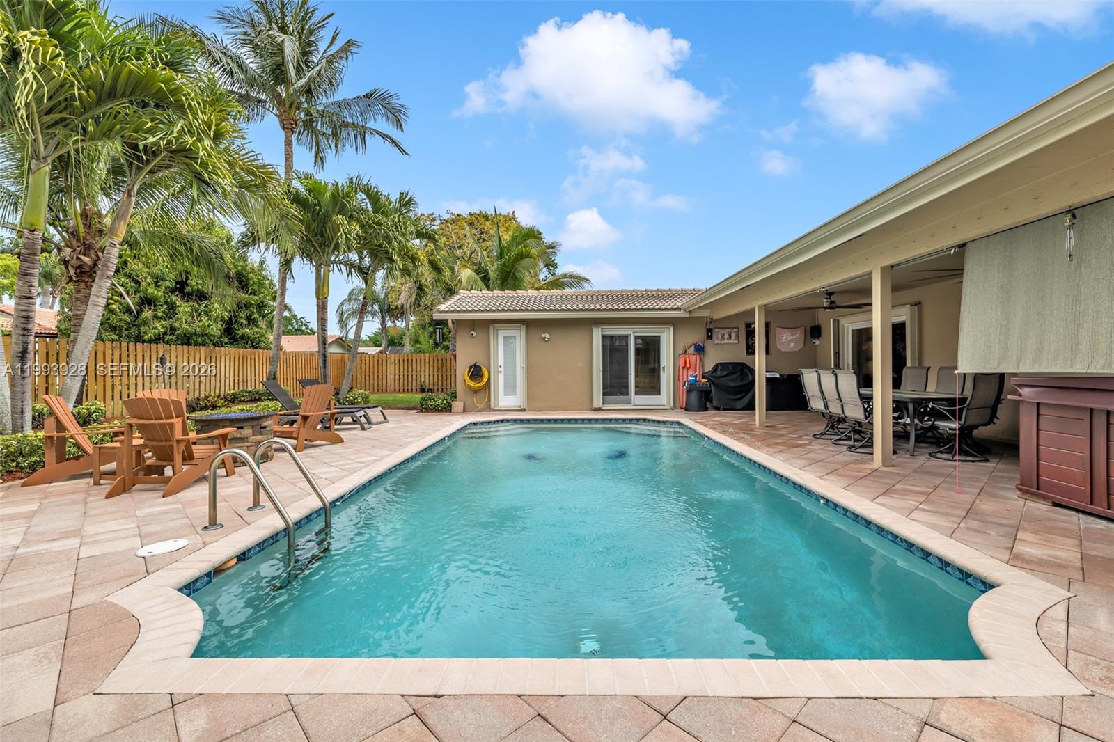 OAK WOOD - Residential