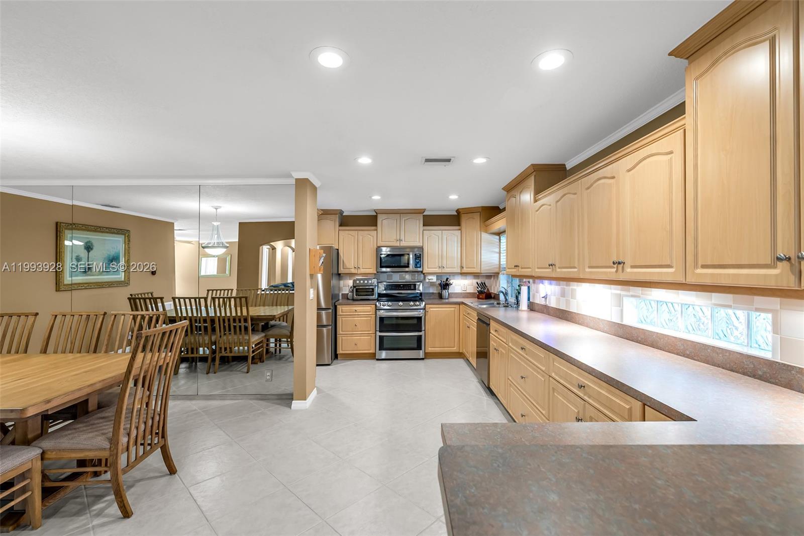 OAK WOOD - Residential